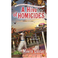 A Hive of Homicides: A Henny Penny Farmette Mystery Paperback Book
